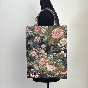 Floral tapestry tote bag